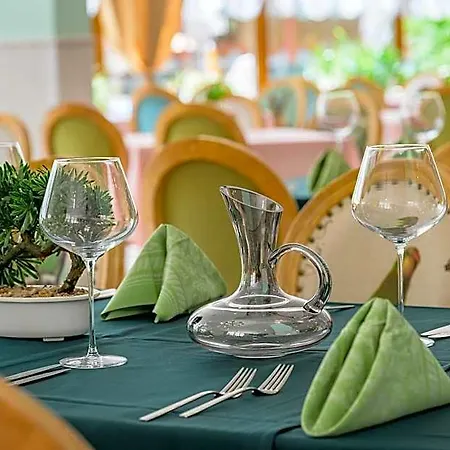 Hotell Allegra Balneo &