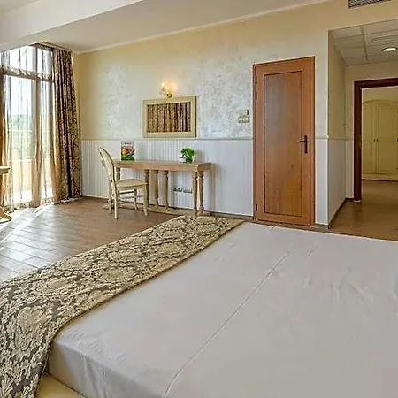 Allegra Balneo & Hotell