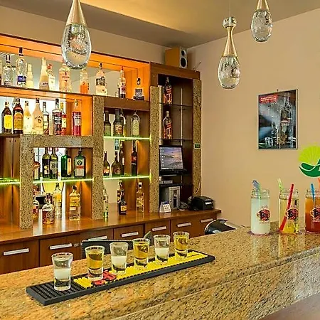 Hotell Allegra Balneo & 4*